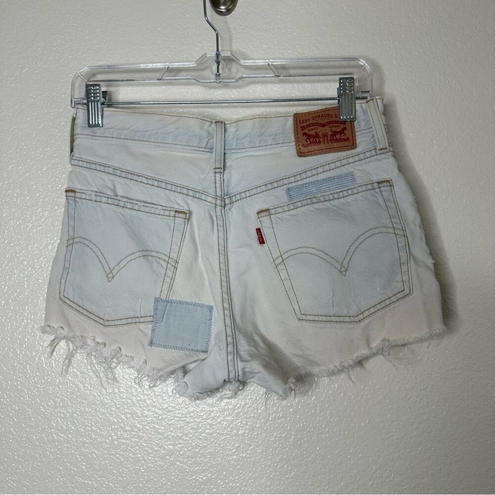 Levis‎ Button Fly Denim Cutoff Shorts 26 - Picture 2 of 8